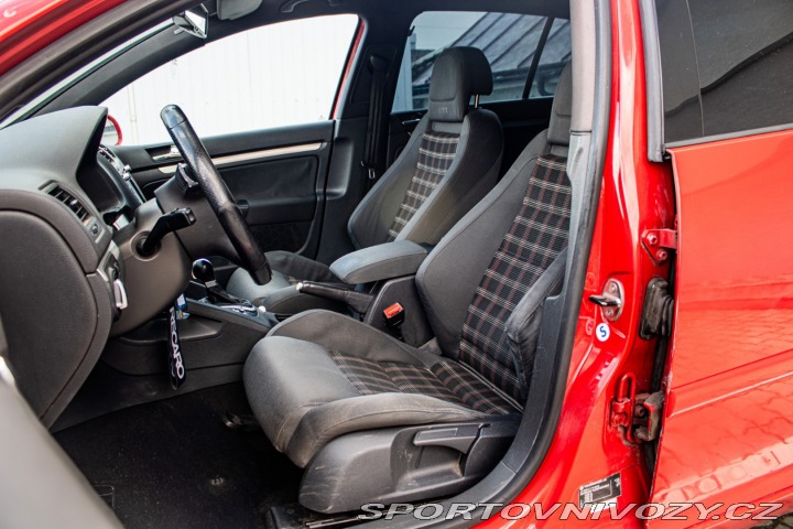 Volkswagen Golf 2.0 FSI GTI Turbo DSG. 2005