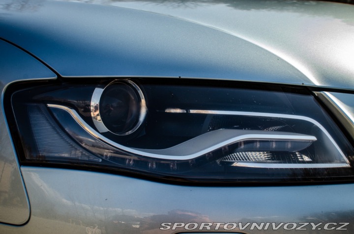 Audi A4 Avant S4 3.0 TFSI V6 qu 2011