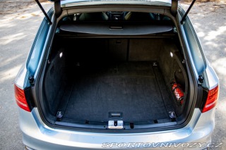 Audi A4 Avant  S4  3.0 TFSI V6 qu 2011