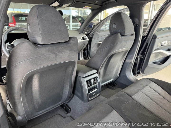 BMW 3 330i xDrive*M-SPORT*Distr 2025