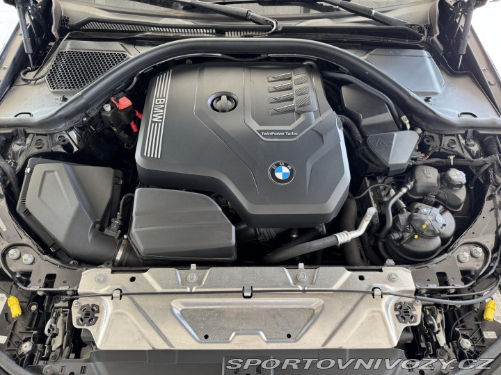 BMW 3 330i xDrive*M-SPORT*Distr 2025