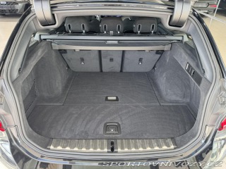 BMW 3 330i xDrive*M-SPORT*Distr 2025