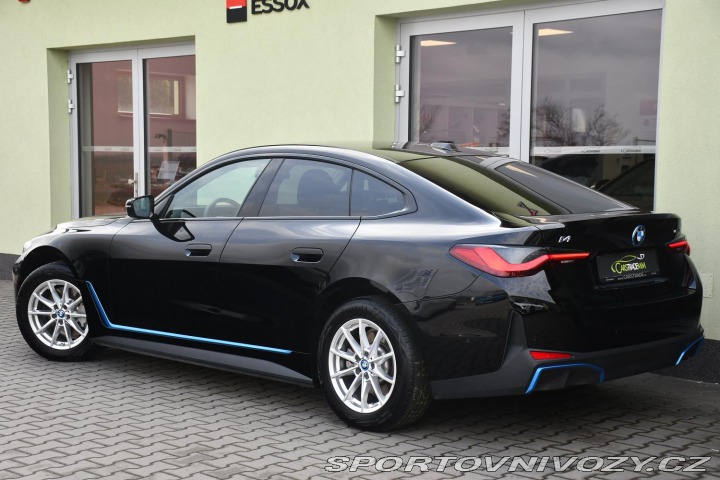 BMW i4 eDrive35 3L-ZÁRUKA  9tis. 2023
