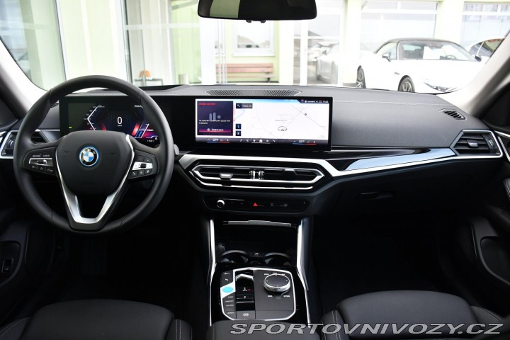 BMW i4 eDrive35 3L-ZÁRUKA 9tis. 2023