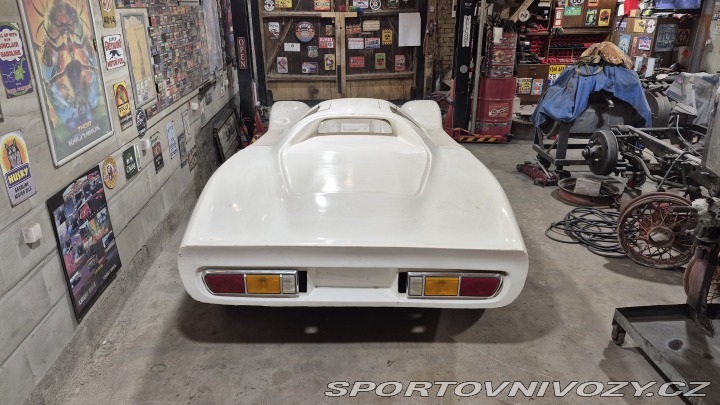 McLaren Ostatní modely M6 GTR ,Manta Montage 1991