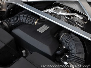 Aston Martin Vantage 2022