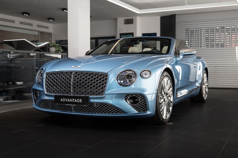 Bentley Continental GTC V8 Mulliner