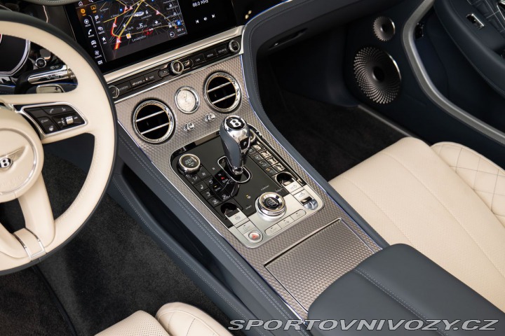 Bentley Continental GTC V8 Mulliner 2024