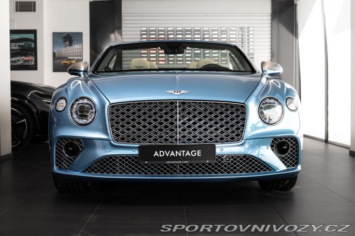 Bentley Continental GTC V8 Mulliner 2024