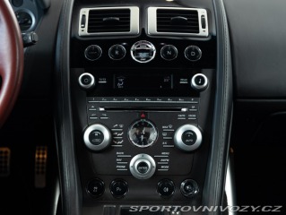 Aston Martin Vantage 2010