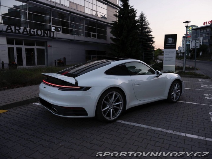 Porsche 911 Carrera 992 2019