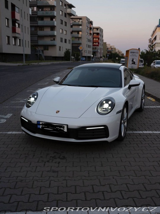 Porsche 911 Carrera 992 2019