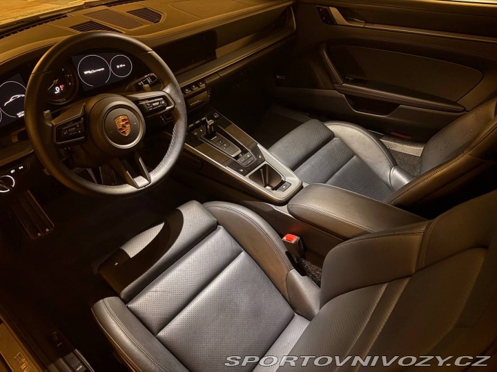 Porsche 911 Carrera 992 2019