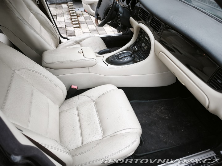 Jaguar XJR 4.0 V8 Supercharged 1998