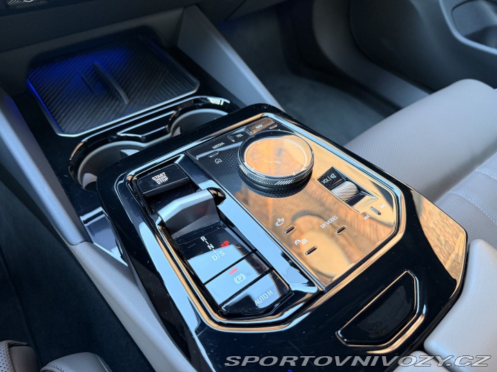 BMW 5 520d, ZÁRUKA, DPH, PPF 2024