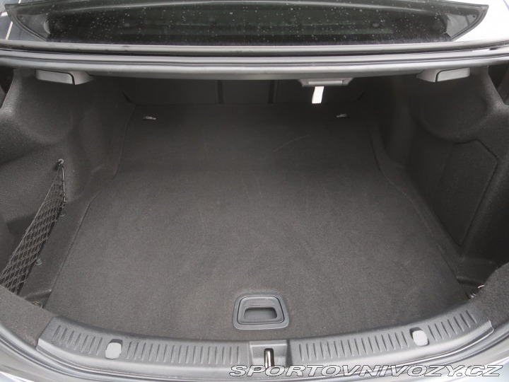 Mercedes-Benz E AMG Paket E 220 d 4MATIC 2023