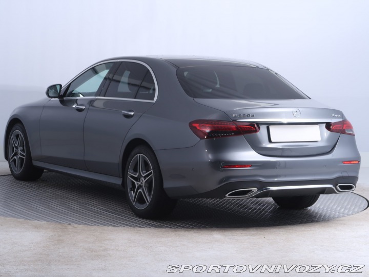 Mercedes-Benz E AMG Paket E 220 d 4MATIC 2023