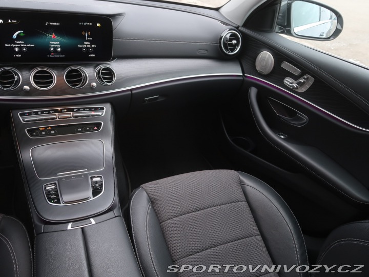 Mercedes-Benz E AMG Paket E 220 d 4MATIC 2023