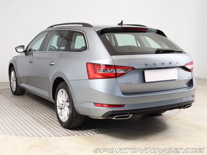 Škoda Superb 2.0 TSI 2020