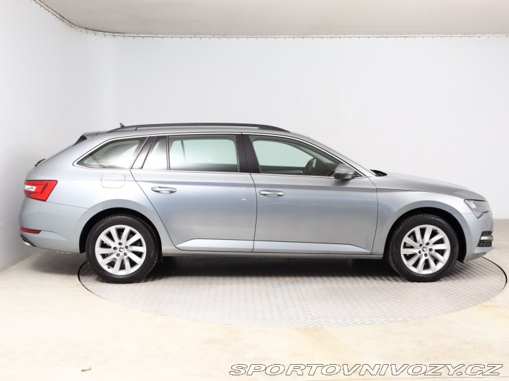 Škoda Superb 2.0 TSI 2020