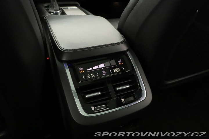 Volvo Ostatní modely XC90 T6 AWD 2015