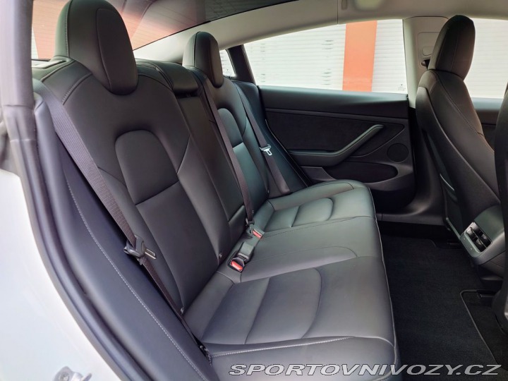 Tesla Model 3 Long Range Dual Motor 366 2021