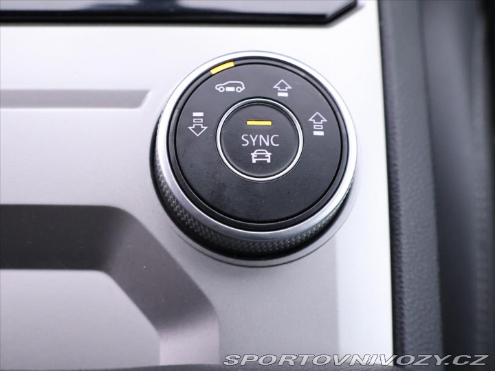 Volkswagen Ostatní modely Touareg 3,0 R-Line Tiptronic CZ D 2021