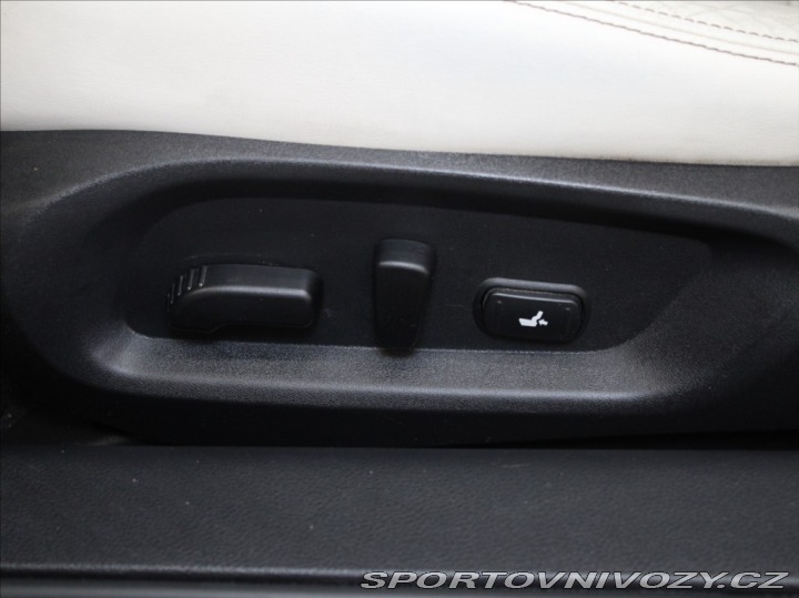 Infiniti Q60 3,0 V6TT 405koní AWD S Pr 2018