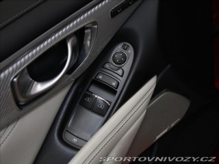 Infiniti Q60 3,0 V6TT 405koní AWD S Pr 2018