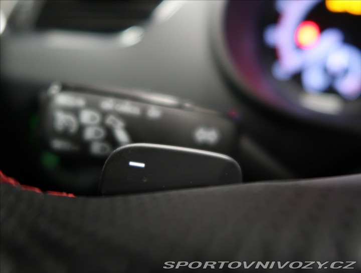 Škoda Octavia RS 2,0 TSI RS DSG 1 MAJ ČR 2 2017