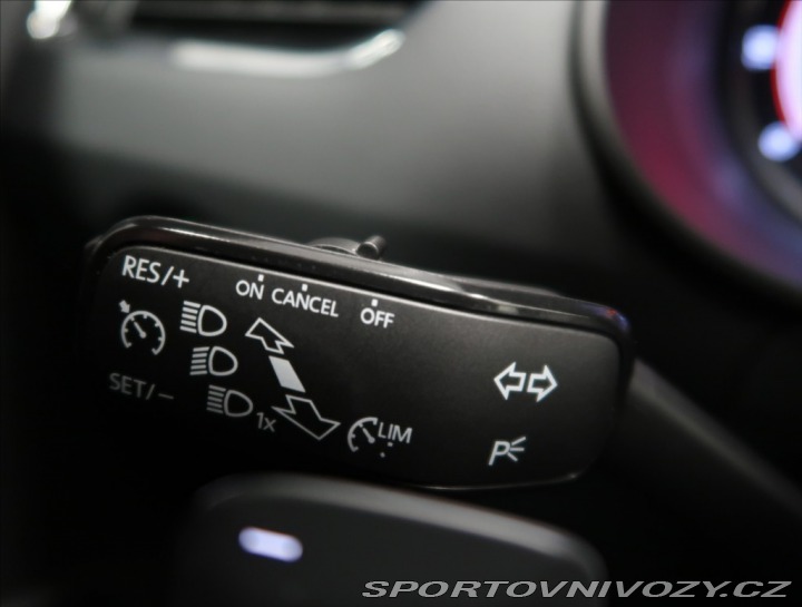 Škoda Octavia RS 2,0 TSI RS DSG 1 MAJ ČR 2 2017