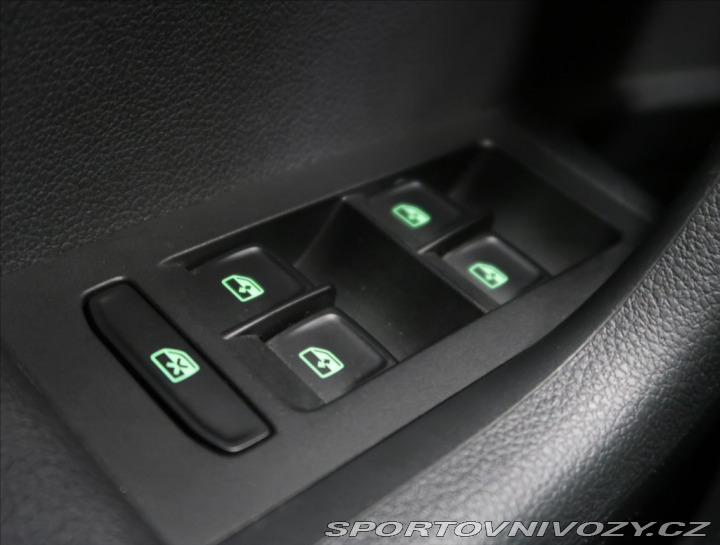 Škoda Octavia RS 2,0 TSI RS DSG 1 MAJ ČR 2 2017