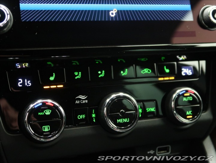 Škoda Octavia RS 2,0 TSI RS DSG 1 MAJ ČR 2 2017