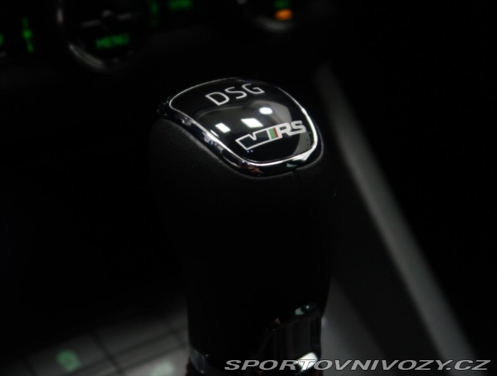 Škoda Octavia RS 2,0 TSI RS DSG 1 MAJ ČR 2 2017
