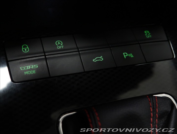 Škoda Octavia RS 2,0 TSI RS DSG 1 MAJ ČR 2 2017