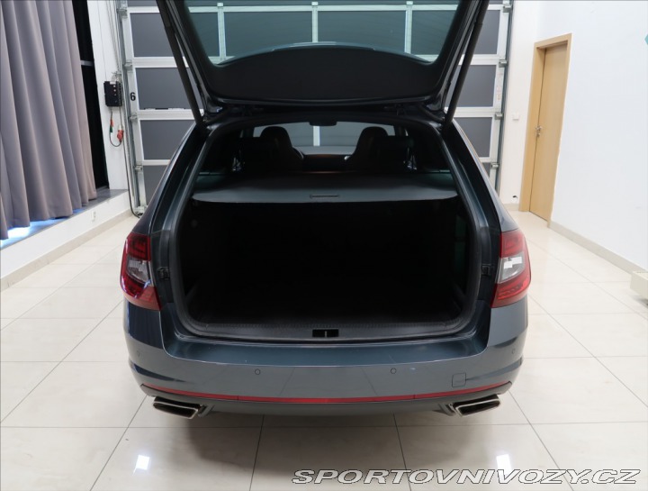 Škoda Octavia RS 2,0 TSI RS DSG 1 MAJ ČR 2 2017