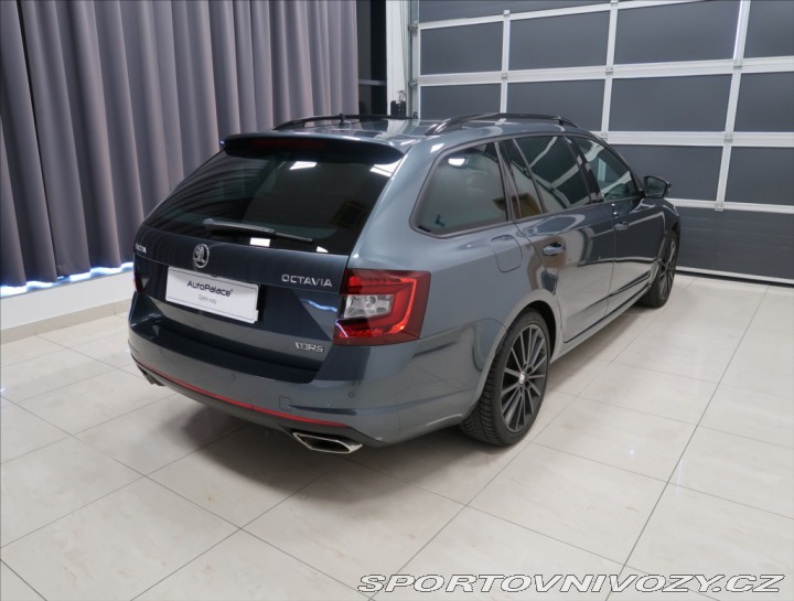 Škoda Octavia RS 2,0 TSI RS DSG 1 MAJ ČR 2 2017