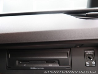 Škoda Octavia RS 2,0 TSI RS DSG 1 MAJ ČR 2 2017