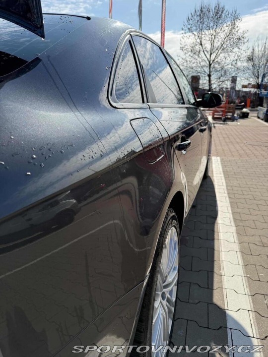 Audi A4 2,0 B8 2010 rok 2010