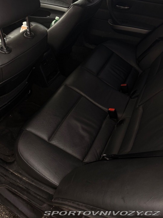 BMW 3 3,0   e90 330i 2007