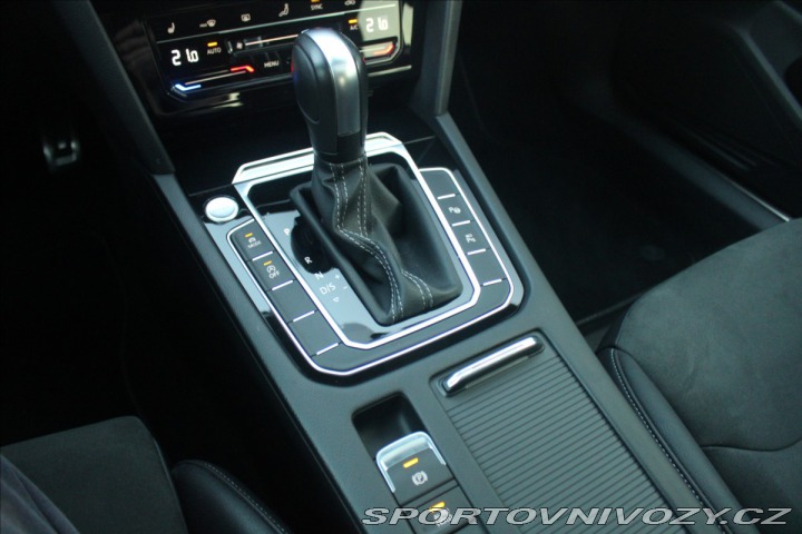 Volkswagen Arteon 2,0 TDi 147kW R-Line+ZÁ 2021