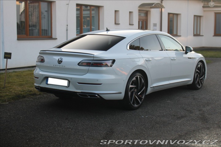 Volkswagen Arteon 2,0 TDi 147kW R-Line+ZÁ 1800