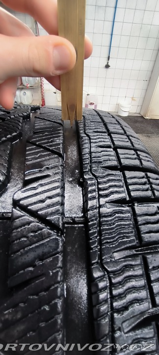 Mitsubishi Lancer EVO X Verzia MR 2011