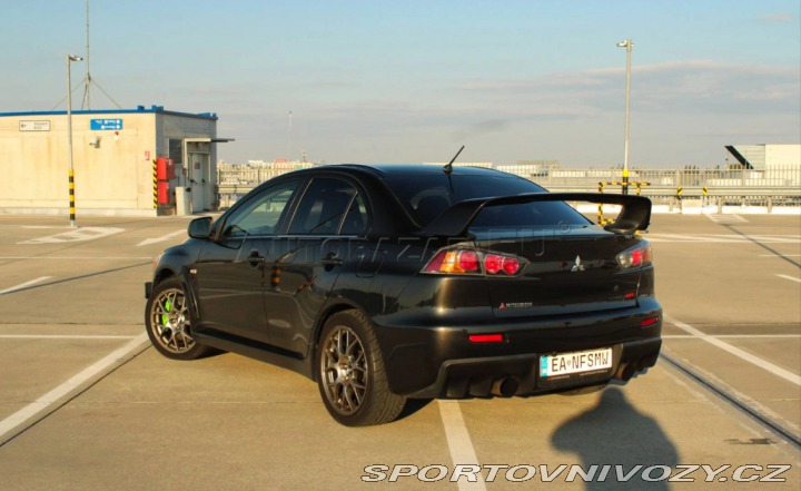 Mitsubishi Lancer EVO X Verzia MR 2011