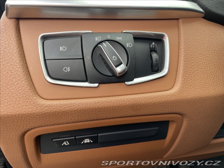 BMW 3 3,0 x-Drive 335i odpočet 2015