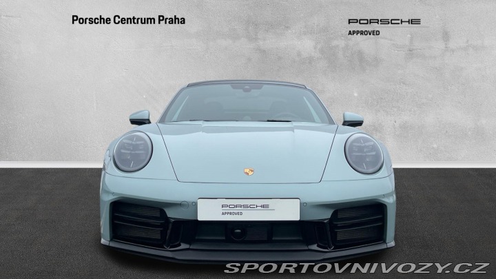 Porsche 911 Carrera 2024