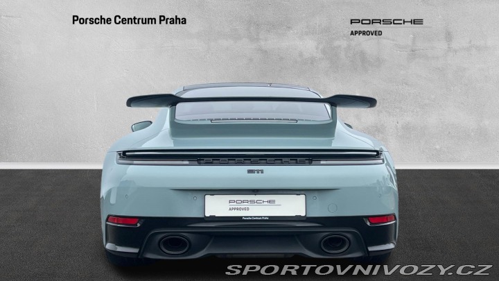 Porsche 911 Carrera 2024