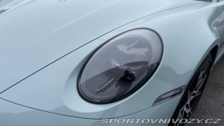 Porsche 911 Carrera 2024