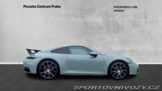 Porsche 911 Carrera 2024