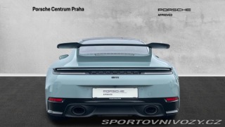 Porsche 911 Carrera 2024